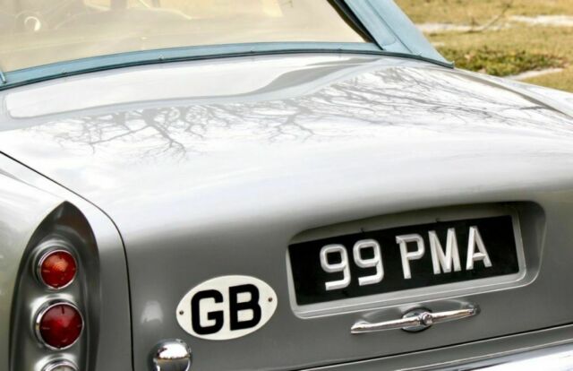 Bentley S2 Continental DHC 1961 image number 10