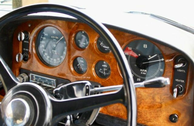 Bentley S2 Continental DHC 1961 image number 19