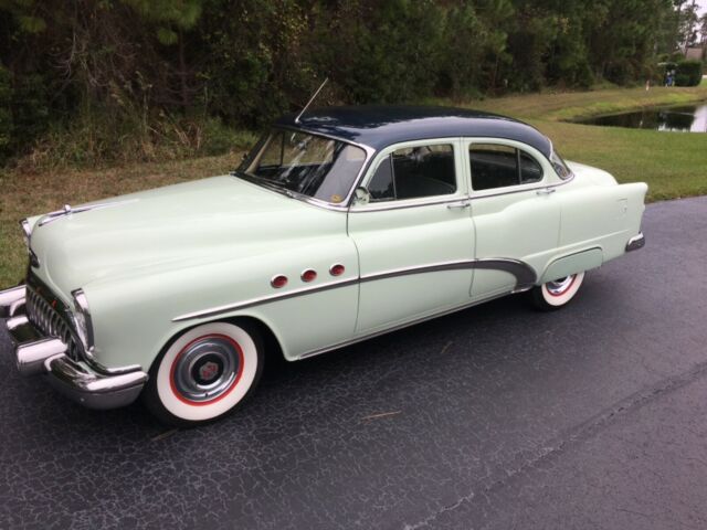Buick Series 40 1953 image number 21