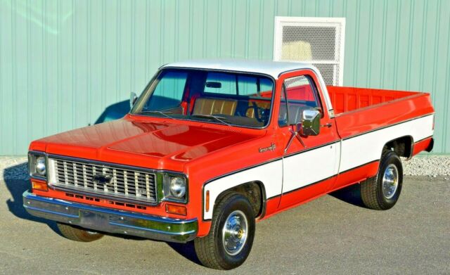 Chevrolet C-10 1974 image number 0