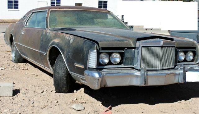 Lincoln Continental 1976 image number 16