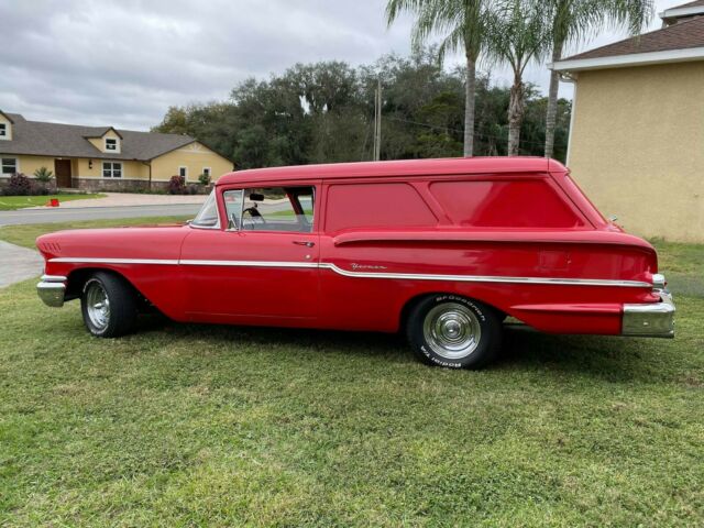 Chevrolet Yeoman 1958 image number 2