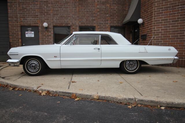 Chevrolet Impala 1963 image number 1