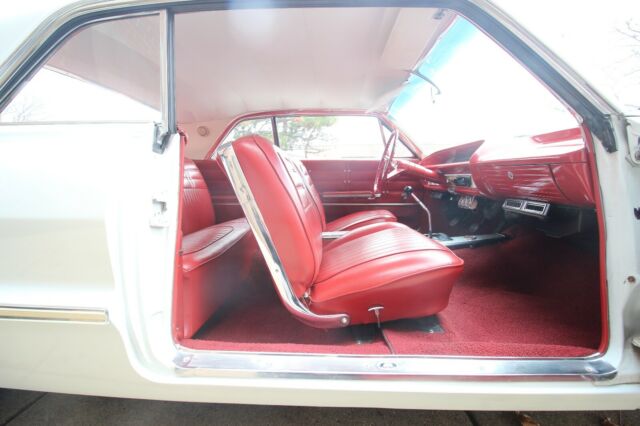 Chevrolet Impala 1963 image number 19
