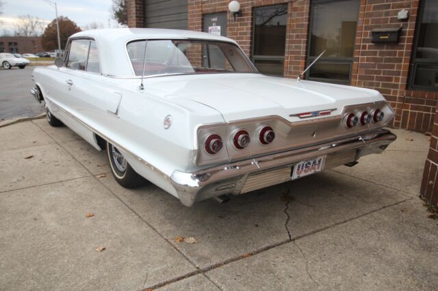 Chevrolet Impala 1963 image number 3