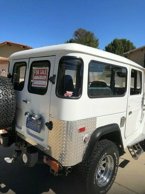Toyota Land Cruiser 1975 image number 23