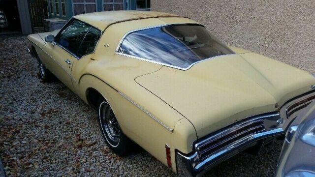 Buick Riviera 1973 image number 19