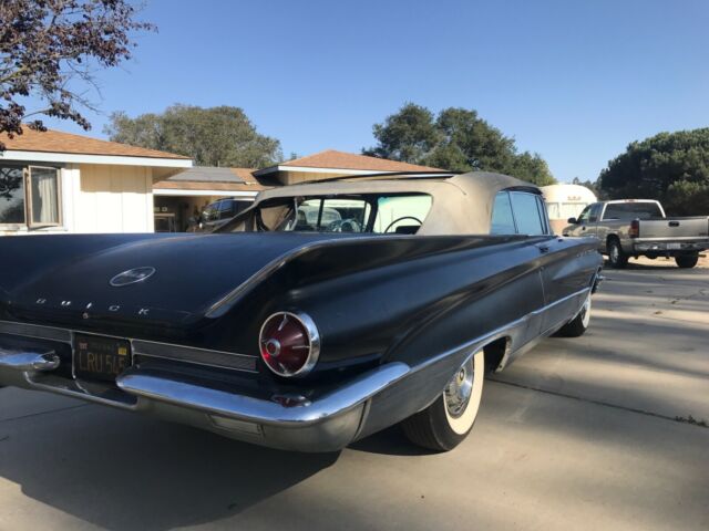 Buick Electra 1960 image number 28