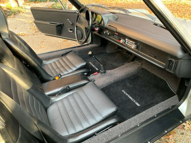 Porsche 914 1975 image number 16