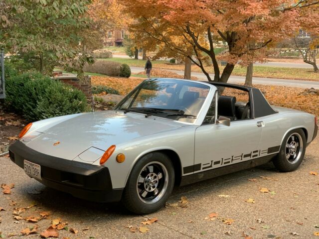 Porsche 914 1975 image number 28