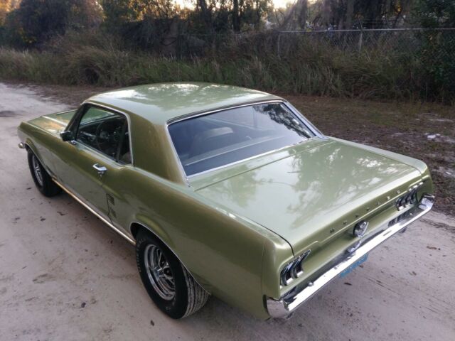Ford Mustang 1967 image number 3