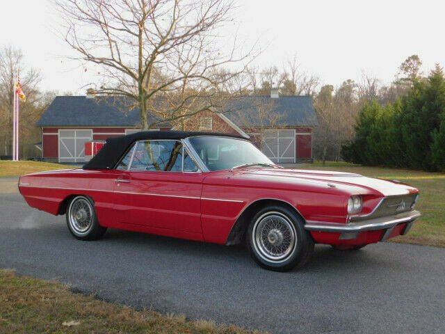 Ford Thunderbird 1966 image number 0