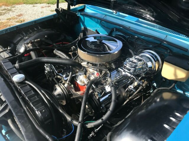 Chevrolet Impala 1961 image number 7