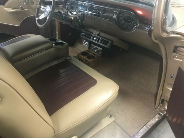 Oldsmobile Eighty-Eight 1956 image number 23