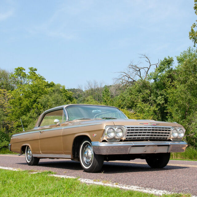 Chevrolet Impala 1962 image number 24