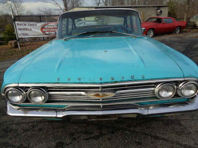 Chevrolet Impala 1960 image number 32