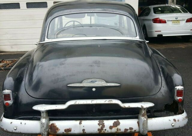 Chevrolet Styleline Deluxe 1951 image number 22