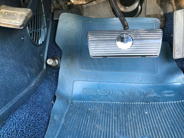 Pontiac Firebird 1969 image number 13