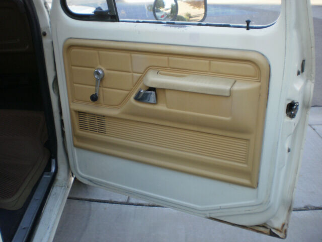 Ford F-250 1979 image number 37