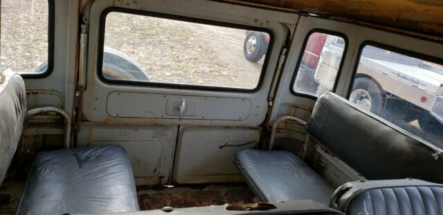 Toyota FJ Cruiser 1971 image number 17