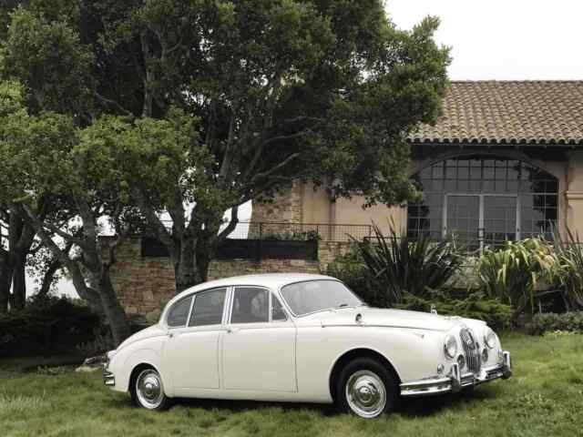Jaguar 3.8 1962 image number 2