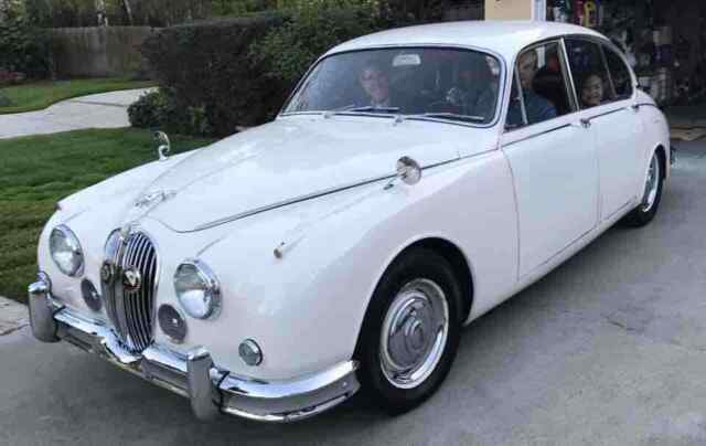 Jaguar 3.8 1962 image number 36