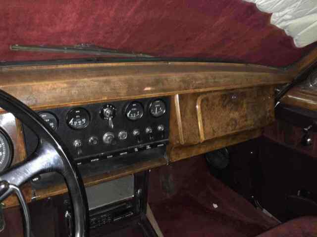 Jaguar 3.8 1962 image number 7