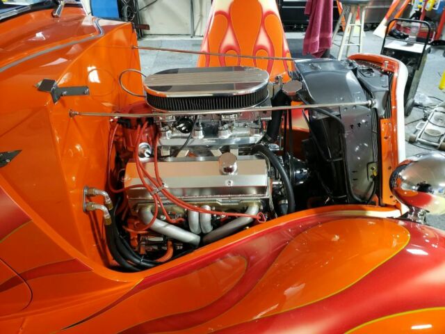 Ford Victoria 1933 image number 1