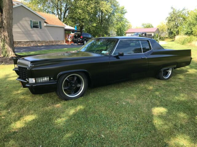 Cadillac DeVille 1969 image number 15