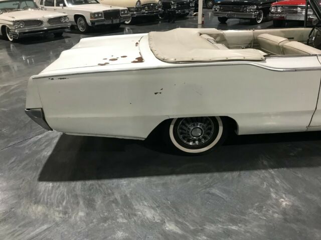 Plymouth Fury 1967 image number 26