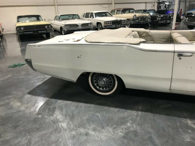 Plymouth Fury 1967 image number 7