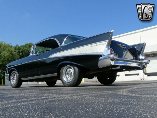 Chevrolet Bel Air/150/210 1957 image number 37