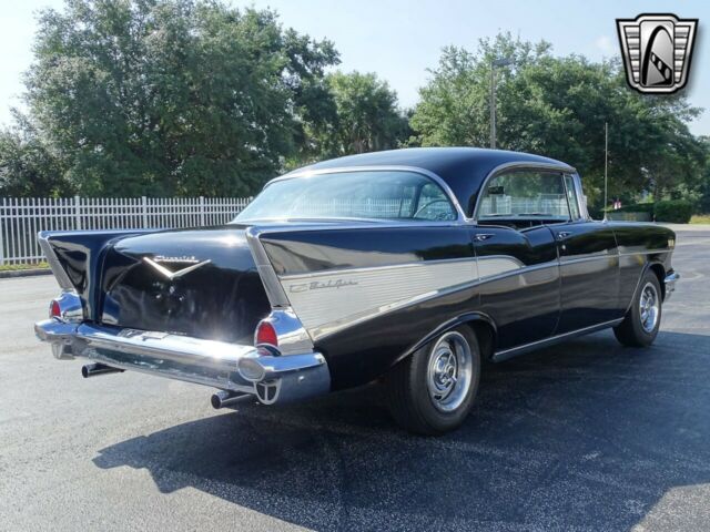 Chevrolet Bel Air/150/210 1957 image number 42
