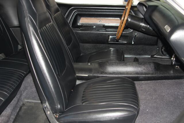Dodge Challenger 1971 image number 38