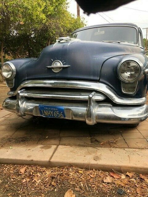 Oldsmobile Eighty-Eight 1951 image number 23