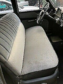 Oldsmobile Eighty-Eight 1951 image number 29