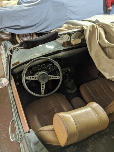 MG Midget 1971 image number 22