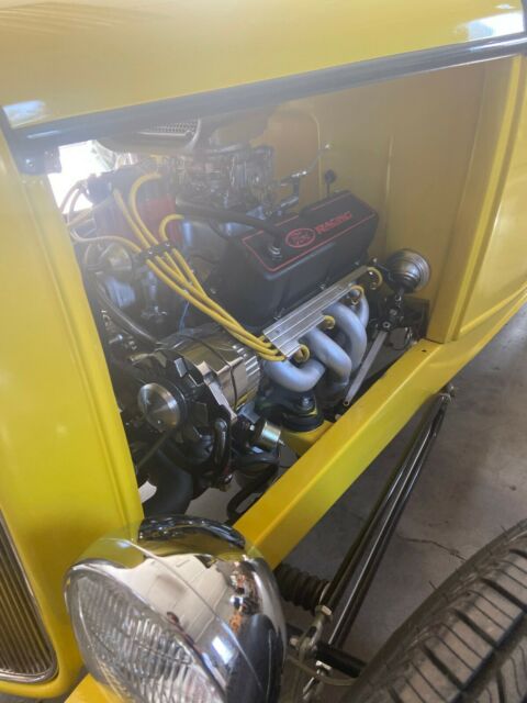 Ford Model B 1932 image number 26