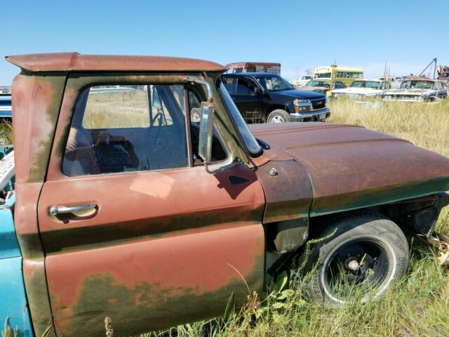 Chevrolet C-10 1966 image number 2