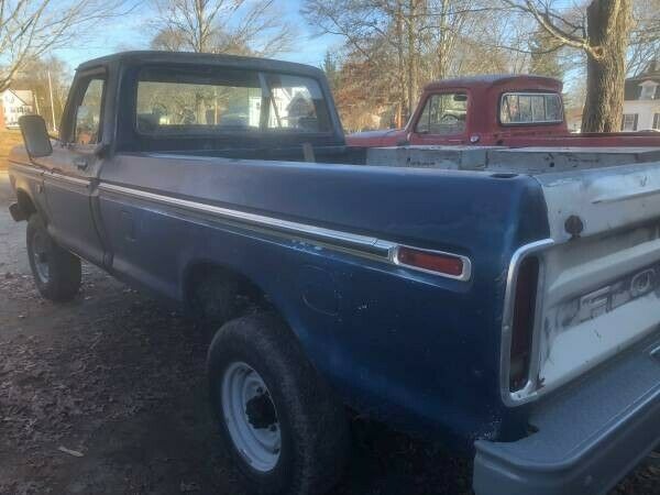Ford F-250 1975 image number 17