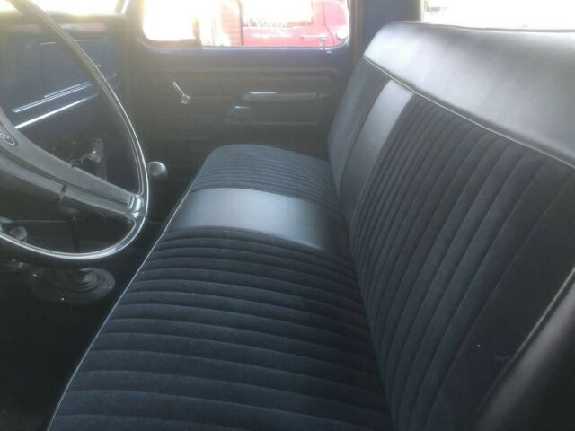 Ford F-250 1975 image number 19
