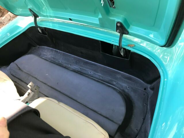 Chevrolet Corvette 1957 image number 9
