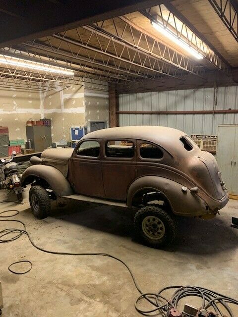 Ford Mustang 1937 image number 18