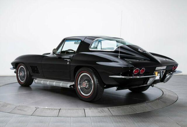 Chevrolet Corvette 1967 image number 29