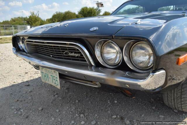 Dodge Challenger 1972 image number 15