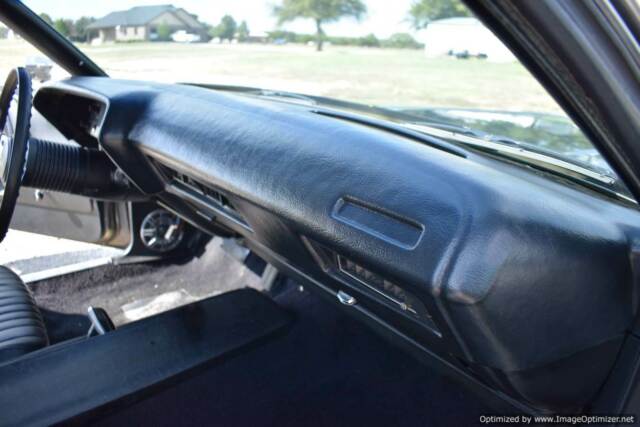 Dodge Challenger 1972 image number 26