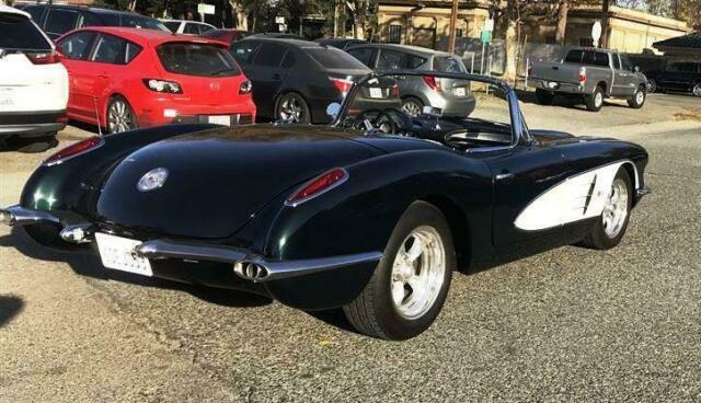 Chevrolet Corvette 1959 image number 4