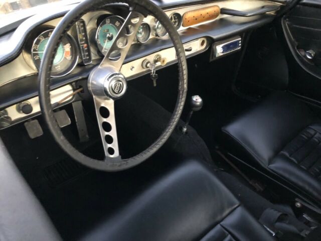Volvo P1800 1965 image number 25