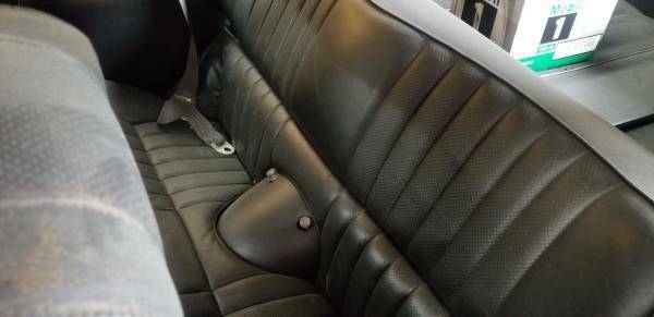 Jaguar E-Type 1971 image number 45
