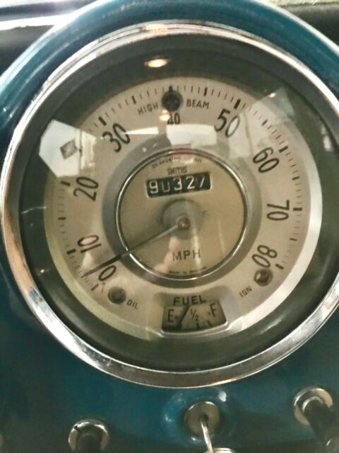 Morris Minor 1960 image number 41